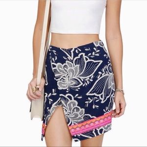 TOBI Give My All Skirt In Navy Floral
